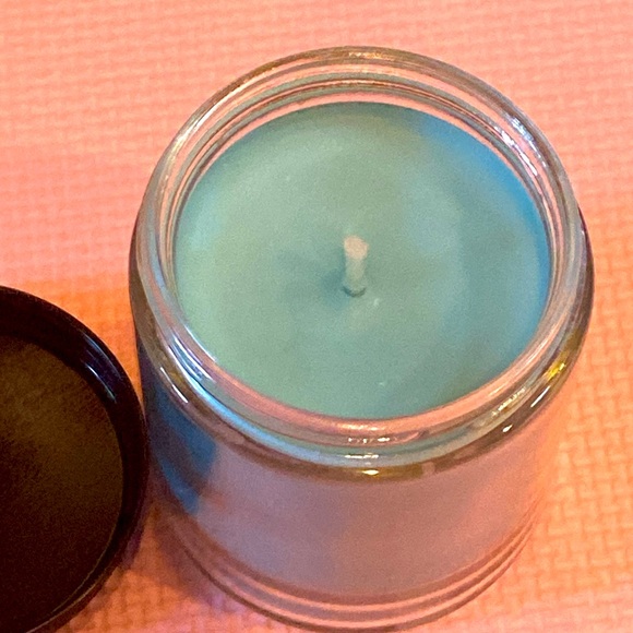 RADIANT SKY BATH AND BODY WORKS SINGLE WICK CANDLE 7 oz - Picture 4 of 5